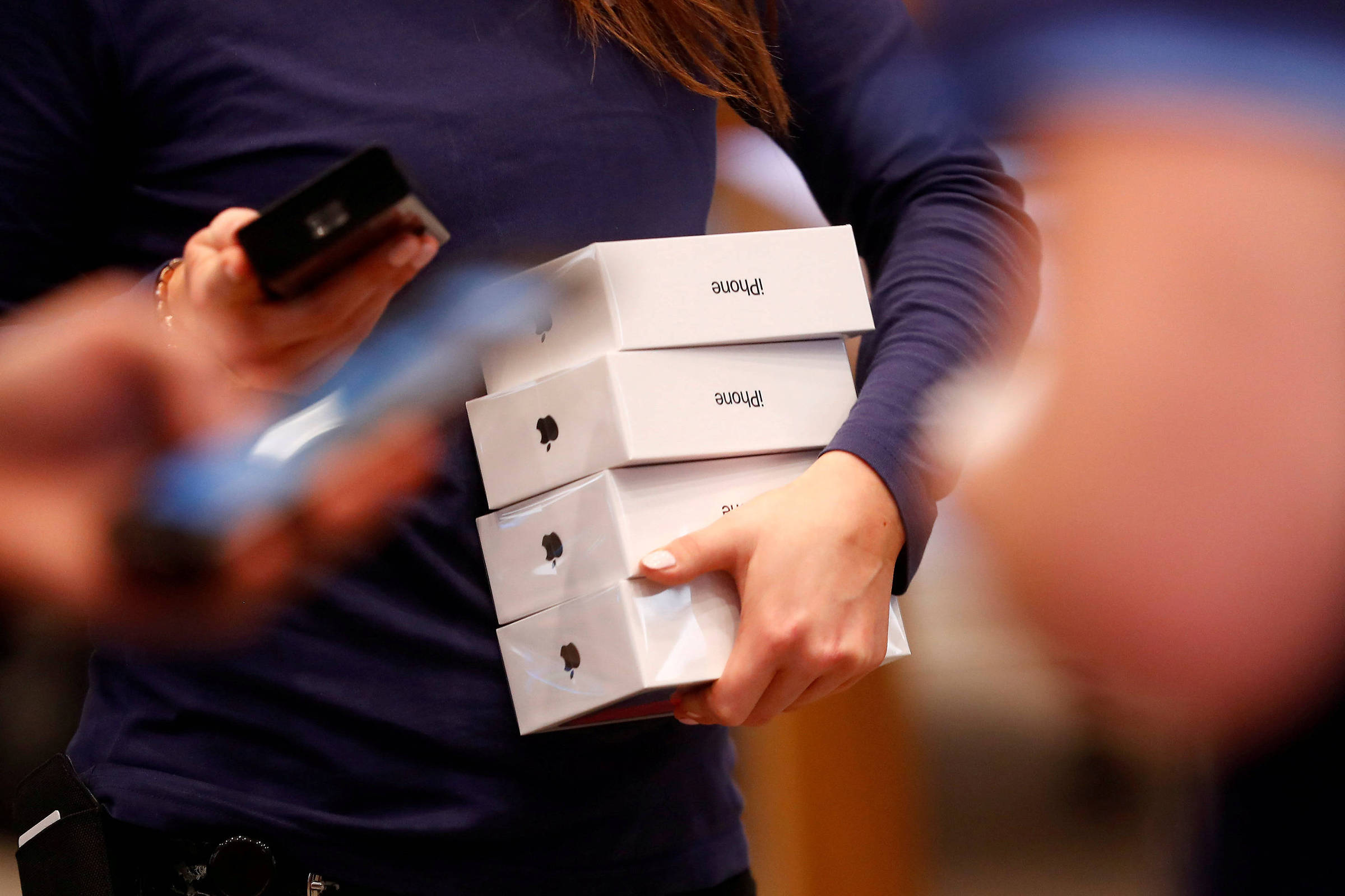 Apple To Set Up A Manufacturing Unit In India By 2019