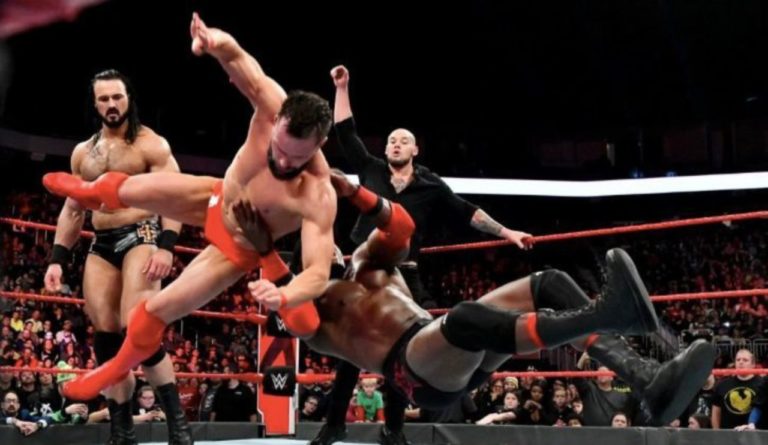 WWE Raw: Tag Team Title Holders Change Hands Before TLC Show
