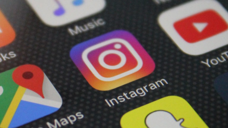 Best Good, Motivational, Sweet, Romantic Instagram Caption & Selfie Quotes!
