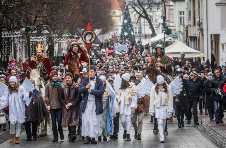 Epiphany 2019: When is Twelfth Night? Date And Reason Behind Its Celebration!