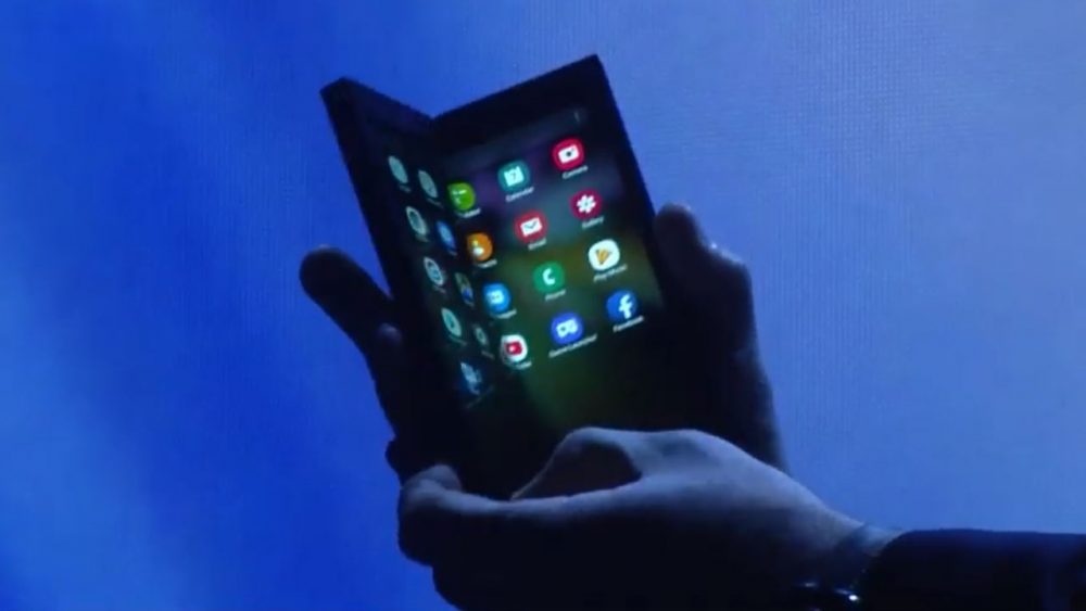 Foldable Smartphone Roundup: Here Is Everything You Need To Know!