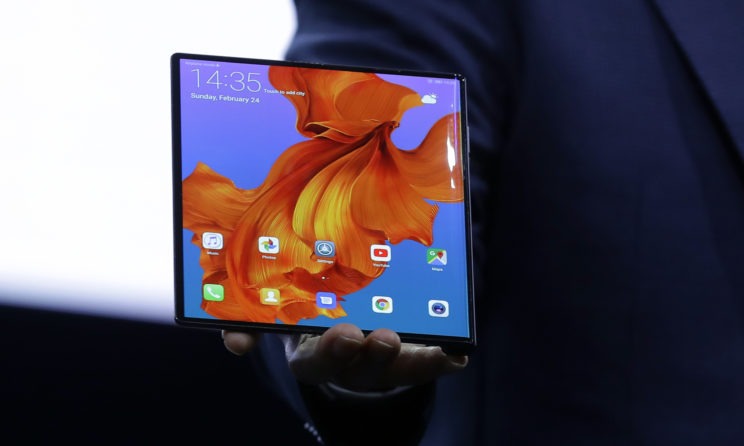 Huawei Mate X Foldable 5G Smartphone Announced At MWC