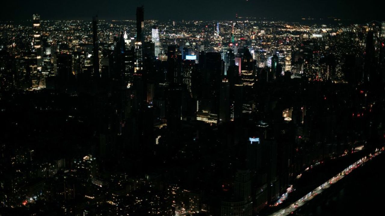 Manhattan Power Outage Has Been Restored, Governor Calls Outage Unacceptable