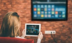 Top 4 Best Cable TV Alternatives: Time To Switch To Streaming Services